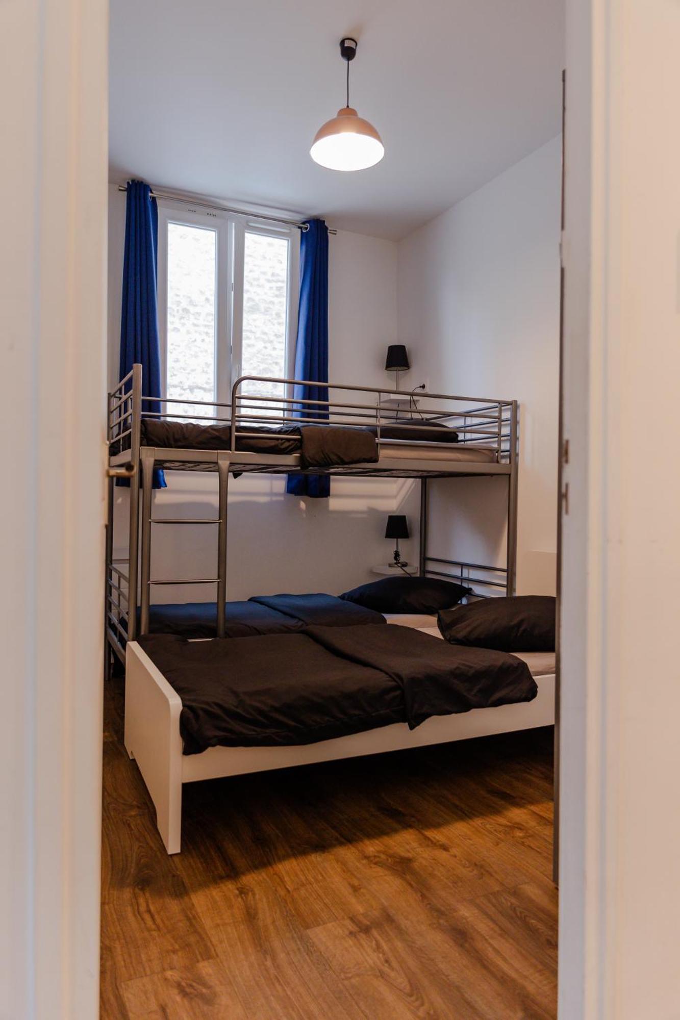 Meubles De Tourisme A Vincennes Apartment Exterior photo
