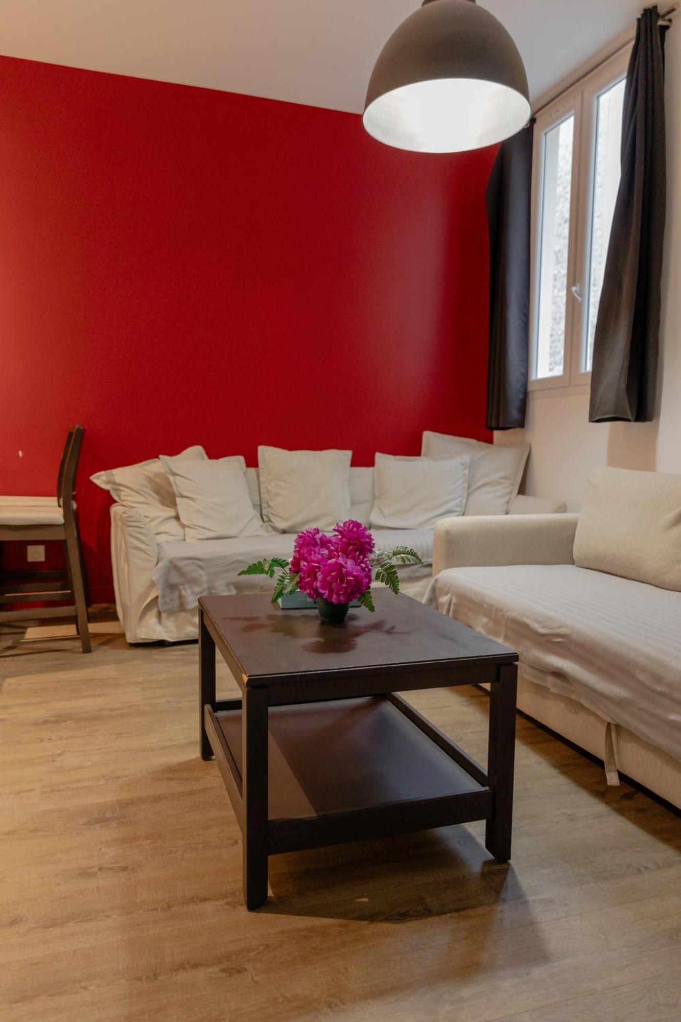 Meubles De Tourisme A Vincennes Apartment Exterior photo
