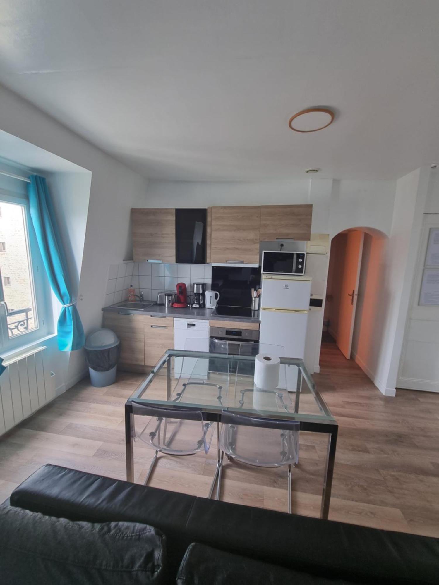 Meubles De Tourisme A Vincennes Apartment Exterior photo